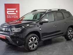Cinza Usado 2024 Dacia Duster Journey SUV | € 21.500 (Preço justo)