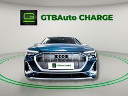 Azul Usado 2023 Audi e-tron GT quattro Sedan | € 57.499