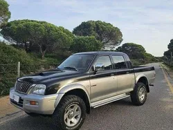 Preto Usado 2001 Mitsubishi L200 Pickup | € 13.990 (Preço justo)