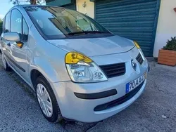 Cinzento Usado 2005 Renault Modus Monovolume | € 3.250 (Preço justo)