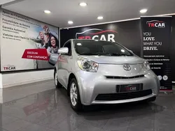Cinza Usado 2009 Toyota iQ Citadino | € 7.750 (Preço justo)