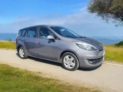 Cinza Usado 2012 Renault Grand Scénic III Luxe Monovolume | € 8.250 (Bom preço)