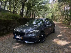Cinza Usado 2020 BMW 118 Citadino | € 22.990 (Preço justo)