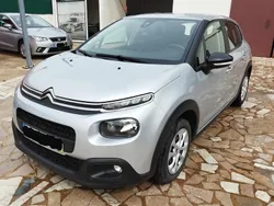 Cinzento Usado 2018 Citroën C3 PureTech Citadino | € 10.900 (Preço justo)