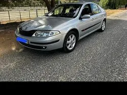 Usado 2001 Renault Laguna II Sedan | € 1.150