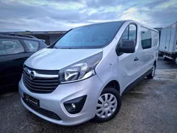 Cinzento Usado 2015 Renault Trafic Van | € 15.900 (Preço justo)
