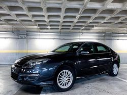 Usado 2011 Renault Laguna III Sedan | € 5.698 (Preço justo)