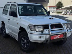 Branco Usado 1998 Mitsubishi Pajero SUV | € 17.990