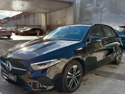 Preto cosmos Usado 2023 Mercedes A250 Advanced Citadino | € 36.490 (Bom preço)