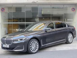 BMW 730