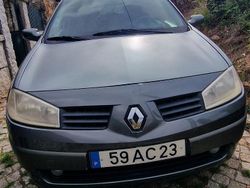 Usado 2005 Renault Mégane II Sedan | € 2.200 (Preço justo)