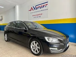 Preto Usado 2014 Volvo V60 Carrinha | € 15.950 (Preço justo)