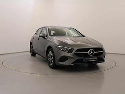 Cinzento Usado 2025 Mercedes A200 | € 33.990 (Preço justo)