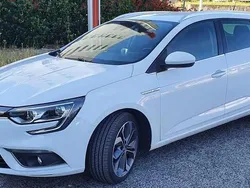 Branco Usado 2017 Renault Mégane GrandTour Carrinha | € 14.000 (Preço justo)