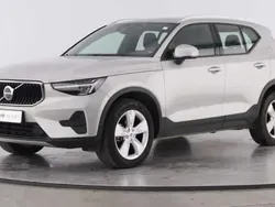 Prata Usado 2024 Volvo XC40 Core SUV | € 36.900 (Preço elevado)