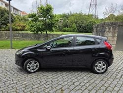 Preto Usado 2015 Ford Fiesta Citadino | € 8.900 (Super Preço)