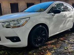 Branco Usado 2012 DS Automobiles DS4 | € 9.500