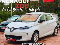Branco Usado 2019 Renault Zoe Life Citadino | € 12.900 (Preço justo)
