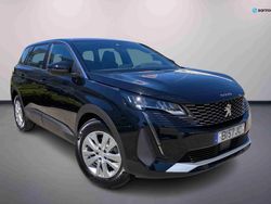 Preto Usado 2024 Peugeot 5008 Active Monovolume | € 34.900 (Preço justo)