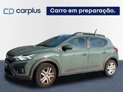 Cinza Usado 2023 Dacia Sandero Expression Citadino | € 18.590 (Preço justo)