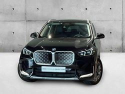 Preto sapphire metalizada Usado 2025 BMW iX1 Comfort Edition SUV | € 49.946 (Preço justo)