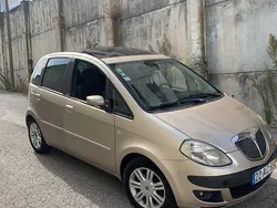 Usado 2005 Lancia Musa Monovolume | € 2.800