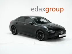Preto Usado 2024 Mercedes A180 AMG line Sedan | € 36.490 (Preço justo)