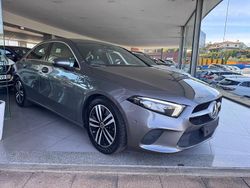 Cinza Usado 2020 Mercedes A180 Progressive Sedan | € 25.680 (Bom preço)