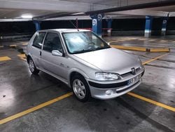 Usado 2002 Peugeot 106 Citadino | € 2.200