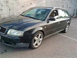 Usado 2001 Audi A6 Sedan | € 2.300