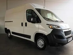 Branco Usado 2020 Peugeot Boxer Van | € 19.900 (Preço justo)