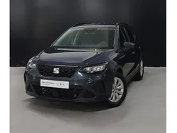 Cinza médio efeito pérola metálico Usado 2023 Seat Arona Style SUV | € 16.450 (Bom preço)