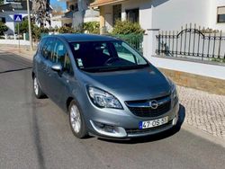 Cinzento Usado 2014 Opel Meriva Monovolume | € 7.500 (Preço justo)
