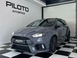 Cinzento Usado 2016 Ford Focus RS | € 42.990