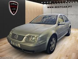 Cinza Usado 2002 VW Bora Sedan | € 5.490