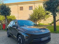 Cinzento Usado 2023 Hyundai Kauai SUV | € 32.000 (Preço elevado)