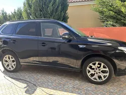 Usado 2014 Mitsubishi Outlander P-HEV Sedan | € 7.000