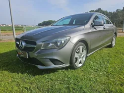 Cinza Usado 2014 Mercedes CLA200 Urban Sedan | € 14.990