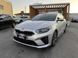 Cinzento Usado 2022 Kia ProCeed GT-Line Carrinha | € 19.450 (Preço justo)