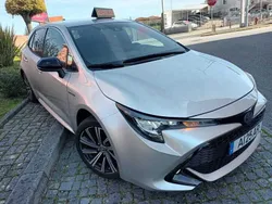 Cinzento Usado 2021 Toyota Corolla | € 23.650 (Preço justo)