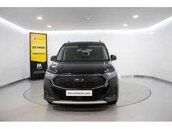 Preto Usado 2023 Ford Transit Active Monovolume | € 30.480