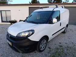 Branco Usado 2019 Fiat Doblò Monovolume | € 10.000 (Preço elevado)