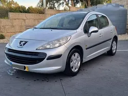 Usado 2009 Peugeot 207 Sedan | € 3.450 (Bom preço)