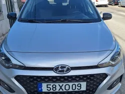 Usado 2019 Hyundai i20 Sedan | € 12.000 (Bom preço)