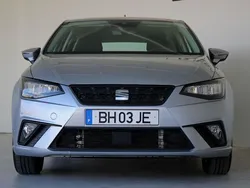 Cinza Usado 2024 Seat Ibiza Style | € 19.400 (Preço justo)