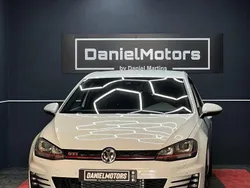 Branco Usado 2015 VW Golf GTI Coupé | € 22.950