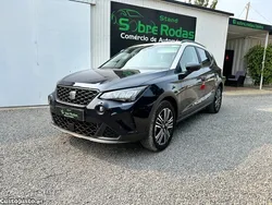 Azul Usado 2022 Seat Arona Style SUV | € 18.900 (Preço justo)