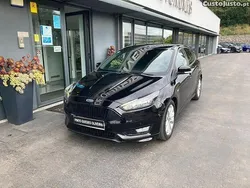 Preto Usado 2018 Ford Focus ST Sedan | € 12.500 (Bom preço)