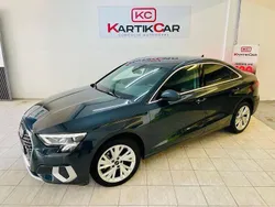 Cinzento Usado 2023 Audi A3 Advanced Sedan | € 27.950 (Preço justo)