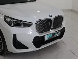 Branco Usado 2024 BMW iX1 SUV | € 47.480 (Preço justo)